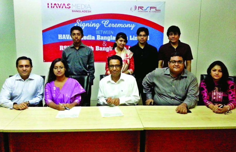 Rakibul Matin, Head of Marketing - RSPL BD Ltd. and Syeda Shamima Baly, Vice President of HAVAS Media BD Ltd pose for photograph after signing an agreement to look after the business interest of RSPL in Bangladesh.